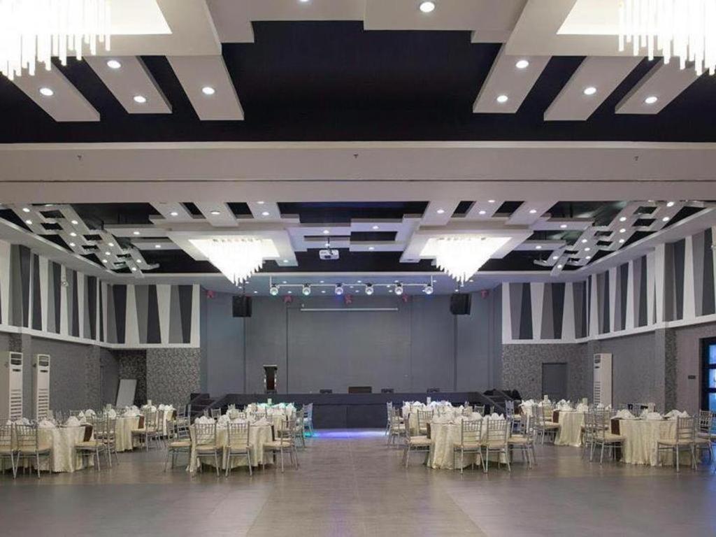 Isabela Zen Hotel & Restaurant Corporation City of Santiago Exteriör bild